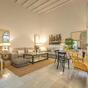 Ohliving Salvador Square Apartment Seville